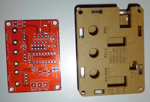 KKmoon-XR2206-High-Precision-Function-Signal-Generator-DIY-Kit-case