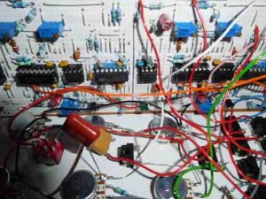 Building a synthesiser voltage controlled oscillator